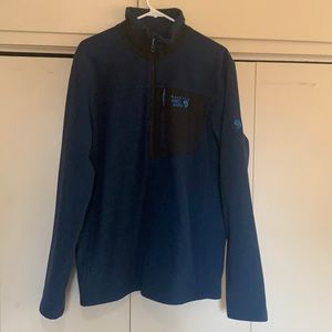 Mountain Hardware pullover fleece